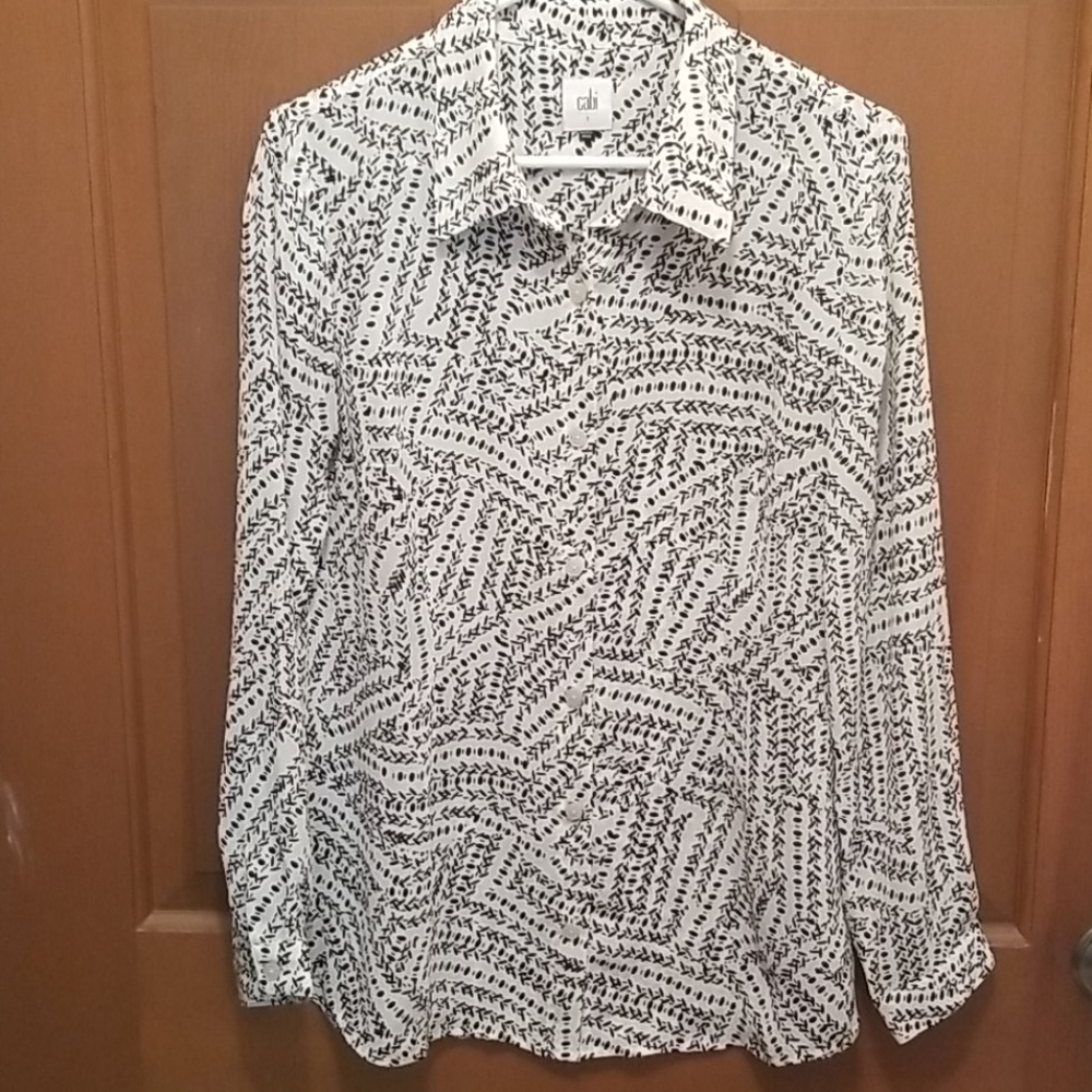 Cabi blouse size S